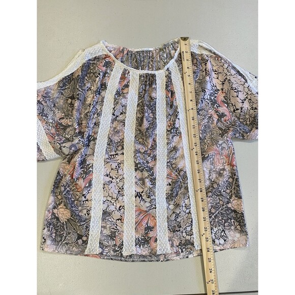 T Tahari Blouse Womens XS Cold Shoulder Floral Flowy Travel Indie Cottage Boho - Picture 5 of 6